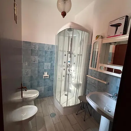 Da Vincenzo E Teresa Couette-café